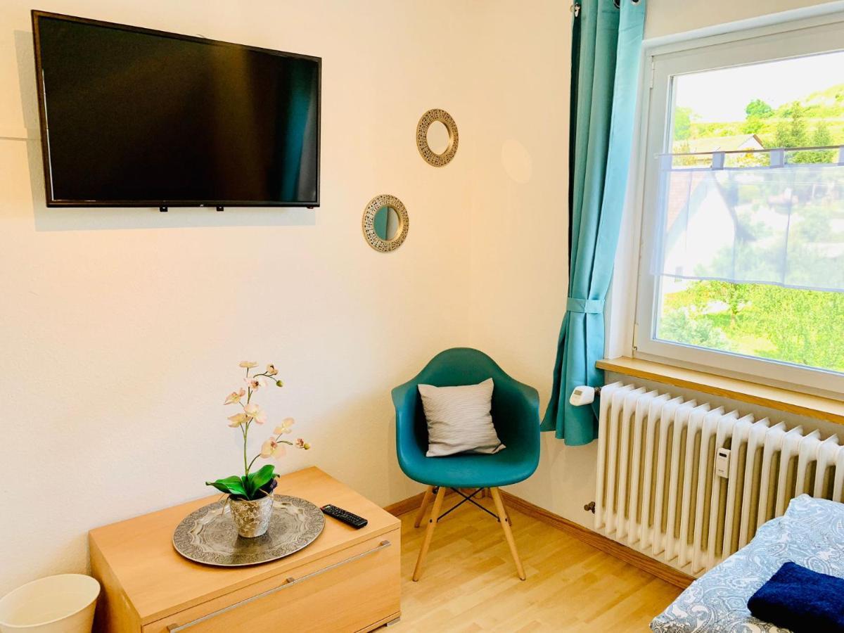 Ferienwohnung Liesel - Kuche, Bad, Wlan, 3 Schlafzimmer, Parkplatz Malterdingen Buitenkant foto